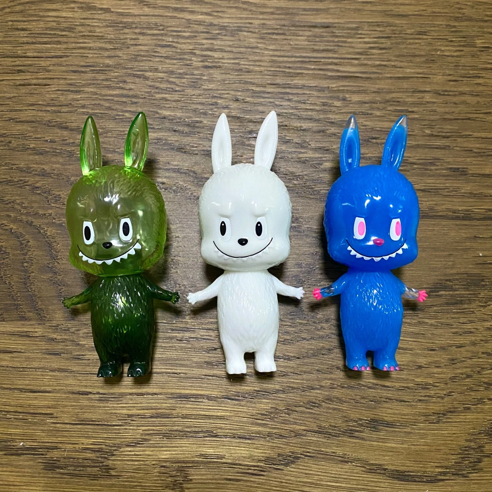 HOW2WORK : FIGURE SOFUBI MINI LABUBU ZIMOMO BLIND BOX POP MART 3.5 IN : 3 ITEMS