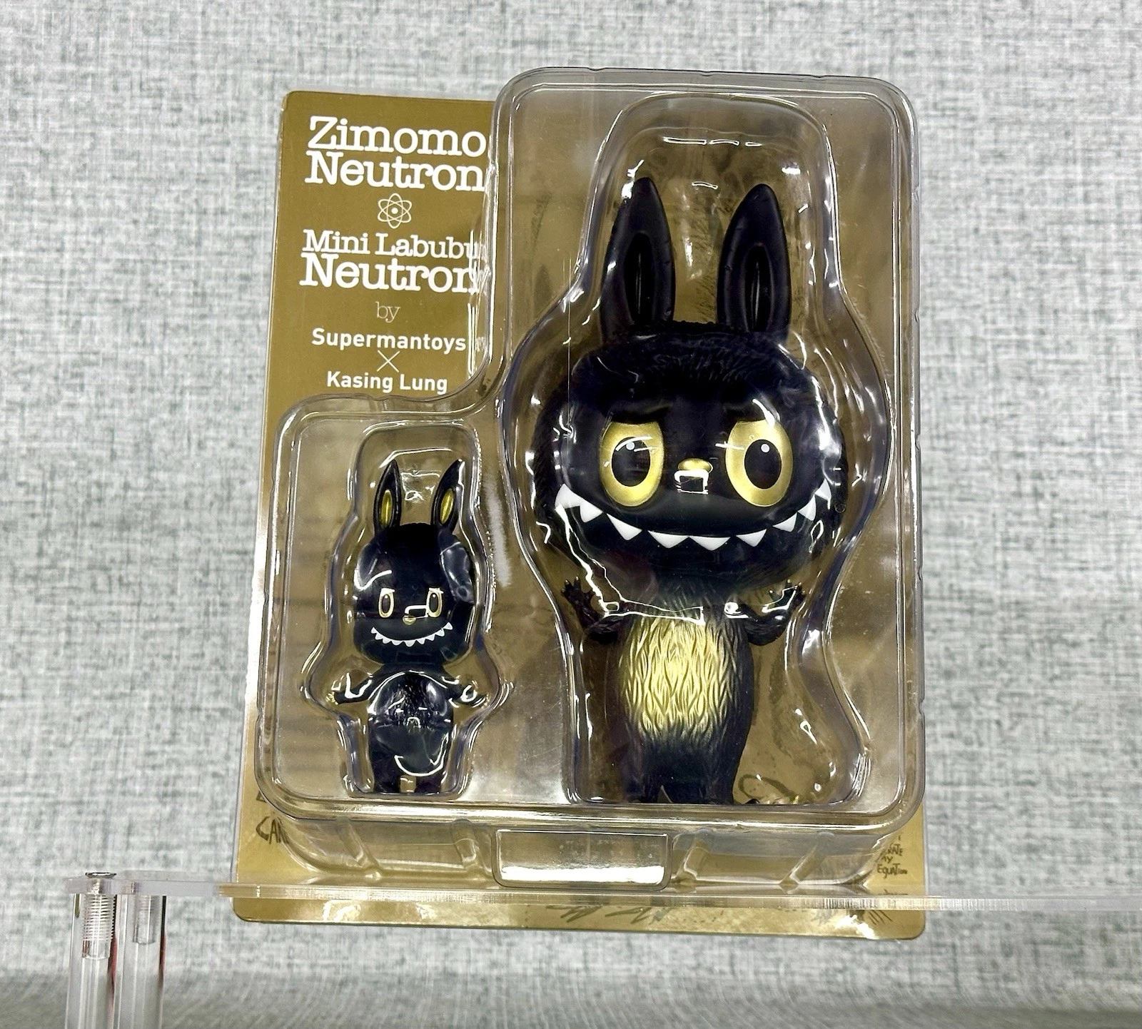 HOW2WORK x KASINGLUNG - Superman Toys 7β ZIMOMO Neutron And Mini LABUBU SET