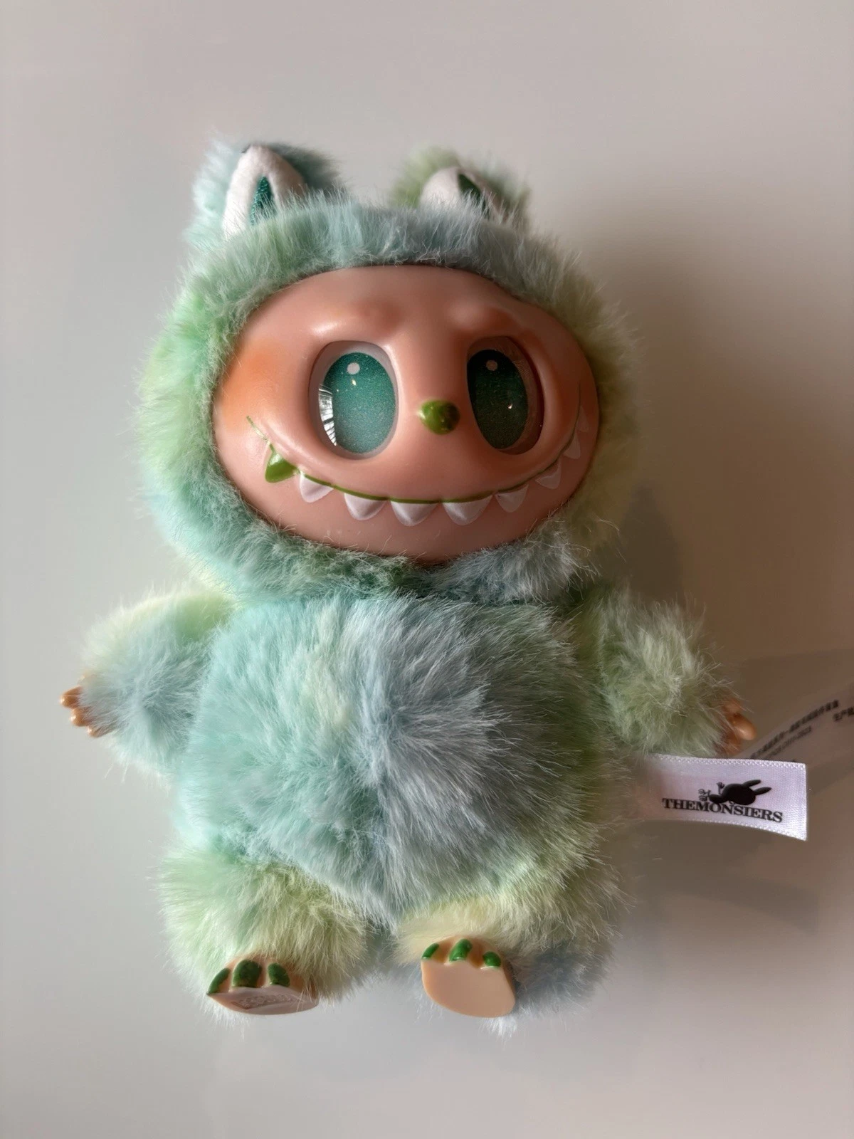 Pop MART Labubu the Monsters Keychain Green Blue Plush @Kesing