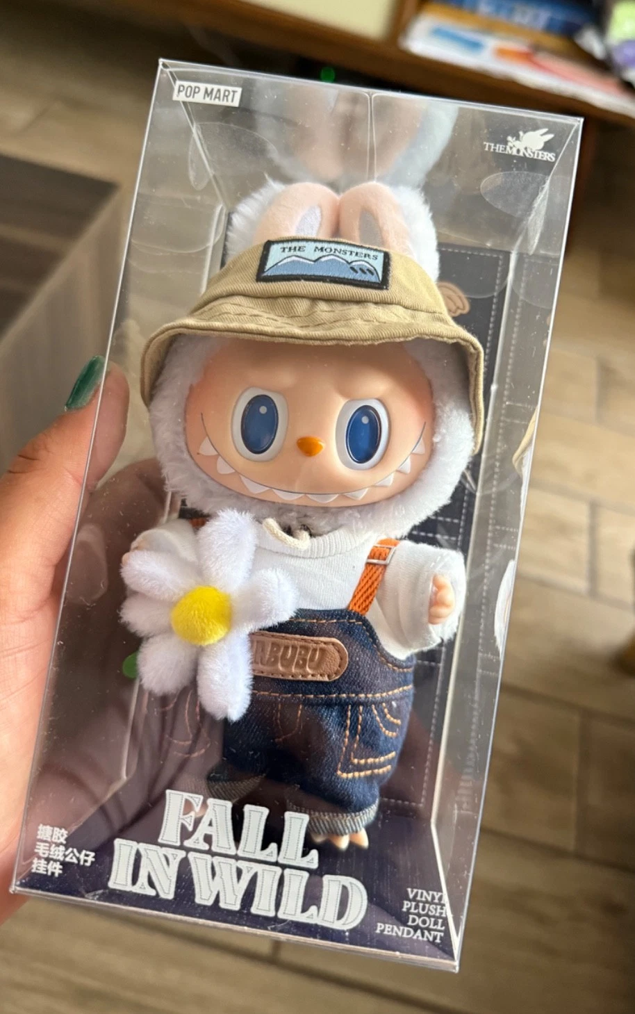 THE MONSTERS FALL IN WILD SERIES-Vinyl Plush Doll Pend Labubu Pop Mart Authentic